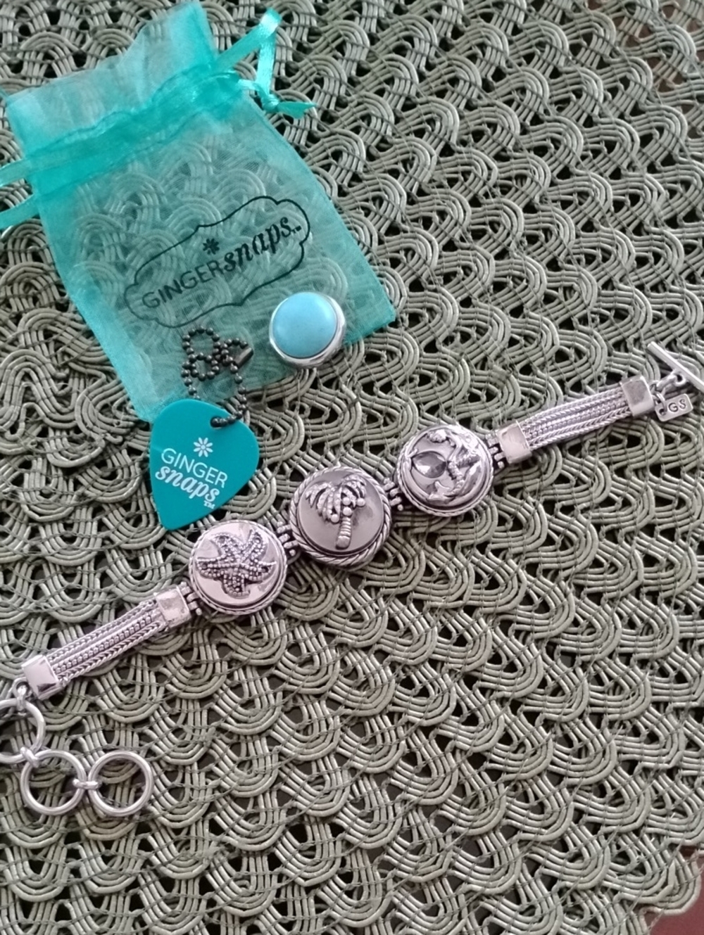 NWOT Ginger Snaps Bracelet